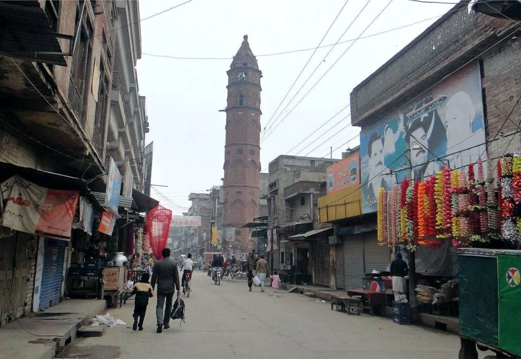 گوجرانوالہ کا تاریخی گھنٹہ گھر